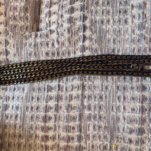 *SOLD* Gucci Wallet on Chain - Picture 7 of 8